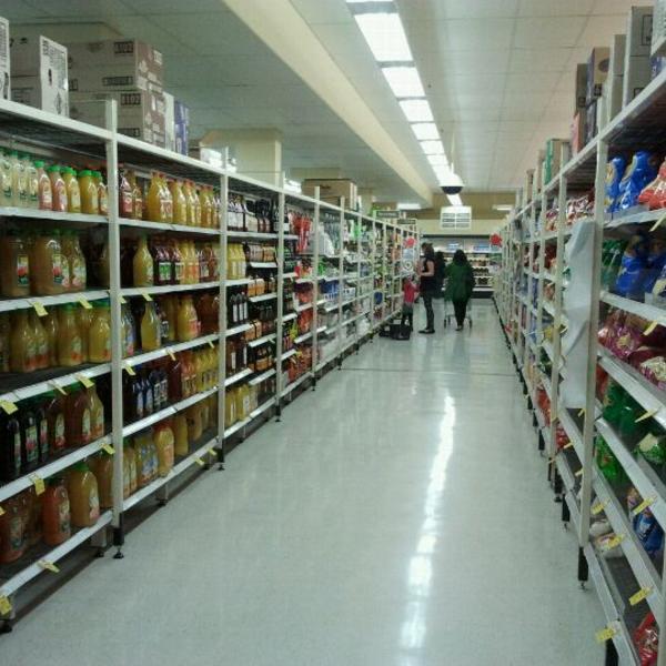 Photo taken at Coles by Aiden T. on 9/16/2011