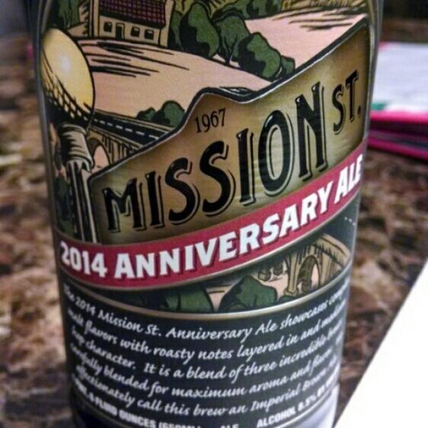 Photo taken at Trader Joe's by Elmer T. on 2/5/2014-美国加利福尼亚州里弗赛德滨江大道6225 Photo taken at Trader Joe's by Elmer T. on 2/5/2014