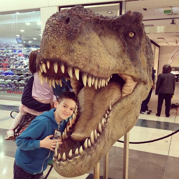 Photo taken at Centro Commerciale Auchan by Simone S. on 5/19/2013-意大利伦巴第奇尼塞洛巴尔萨莫潘菲洛卡斯塔尔迪路5 Photo taken at Centro Commerciale Auchan by Simone S. on 5/19/2013