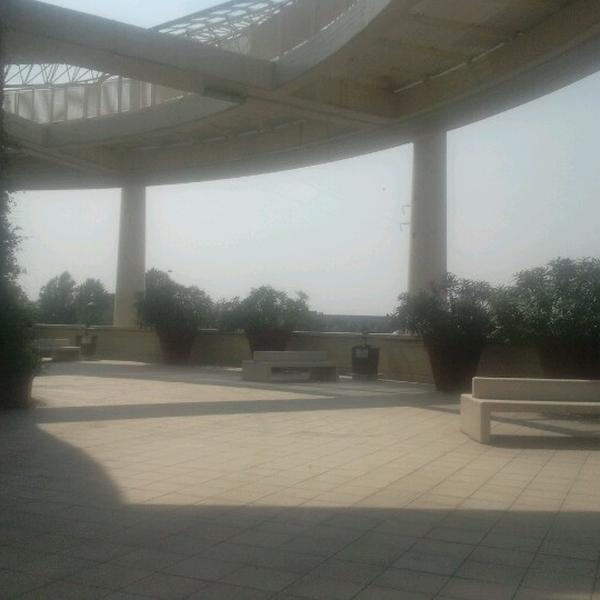 Photo taken at Centro Commerciale Auchan by Alessandra G. on 7/26/2012-意大利伦巴第奇尼塞洛巴尔萨莫潘菲洛卡斯塔尔迪路5 Photo taken at Centro Commerciale Auchan by Alessandra G. on 7/26/2012