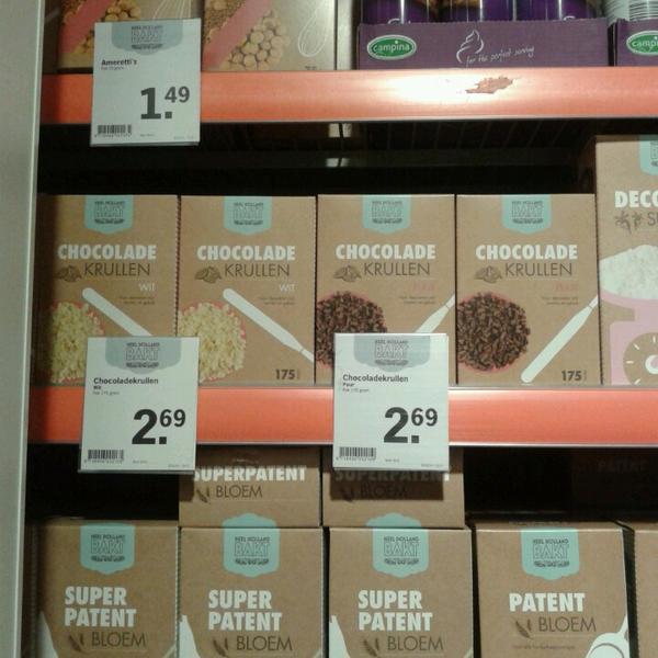 Photo taken at Albert Heijn by Bea T. on 9/27/2014
