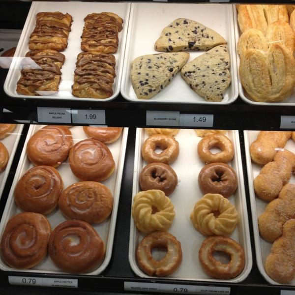 Photo taken at Publix by Nypapi251 on 9/2/2013