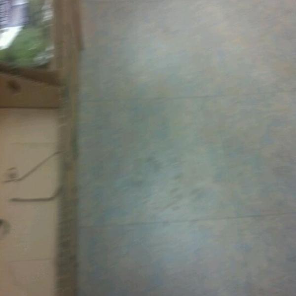 Photo taken at Trader Joe's by Eric H. on 2/29/2012-美国加利福尼亚州诺瓦托红木大道7514号Trader Joe's超市 Photo taken at Trader Joe's by Eric H. on 2/29/2012