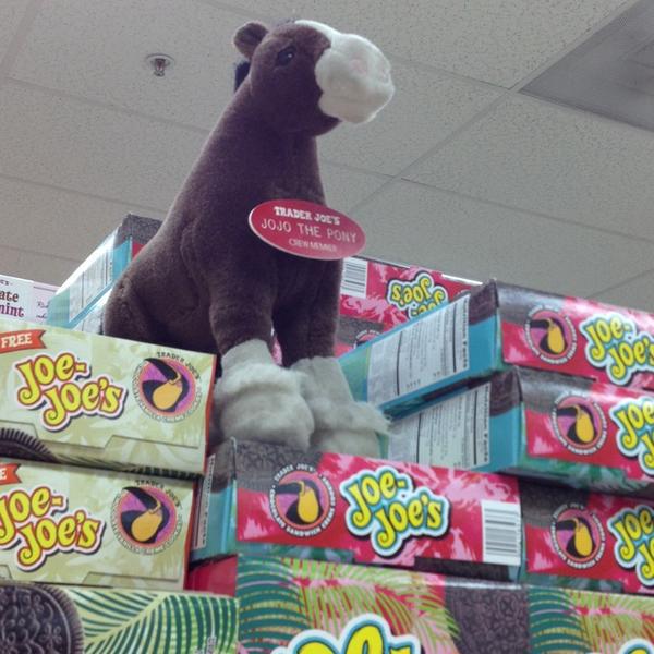 Photo taken at Trader Joe's by Kristiina B. on 1/19/2014-美国加利福尼亚州诺瓦托红木大道7514号Trader Joe's超市 Photo taken at Trader Joe's by Kristiina B. on 1/19/2014