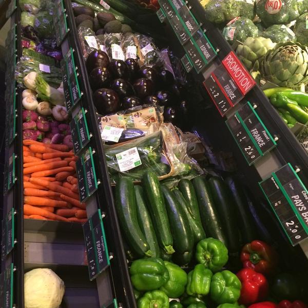 Carrefour City 法国尼斯梅耶贝尔路15号