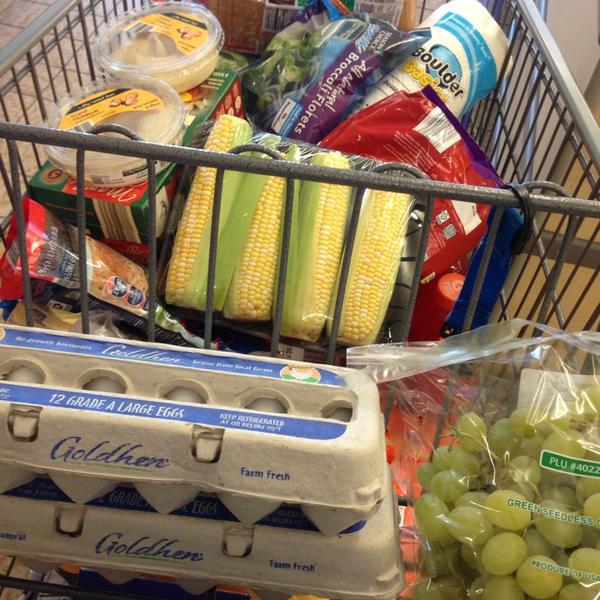 Photo taken at ALDI by Katherine B. on 8/4/2013-俄亥俄 锦绣花园中心岭路21329 Photo taken at ALDI by Katherine B. on 8/4/2013