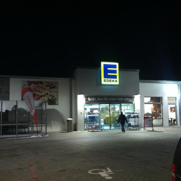 Photo taken at EDEKA Zywiolek by Paul B. on 1/15/2013