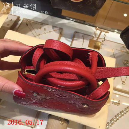 Louis Vuitton路易威登lv女包16新款超级迷你单肩手提包M50865 Louis Vuitton路易威登lv女包16新款超级迷你单肩手提包M50865