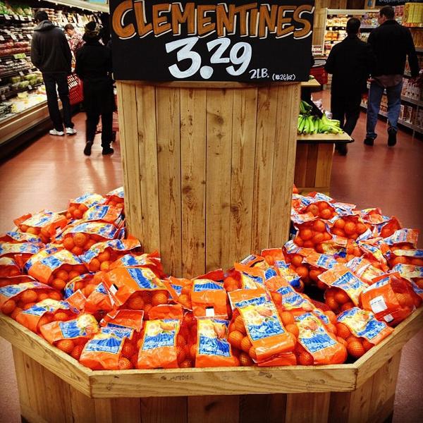 Photo taken at Trader Joe's by Pamela Y. on 4/20/2012-伊利诺州芝加哥市安大略湖路44号 Photo taken at Trader Joe's by Pamela Y. on 4/20/2012