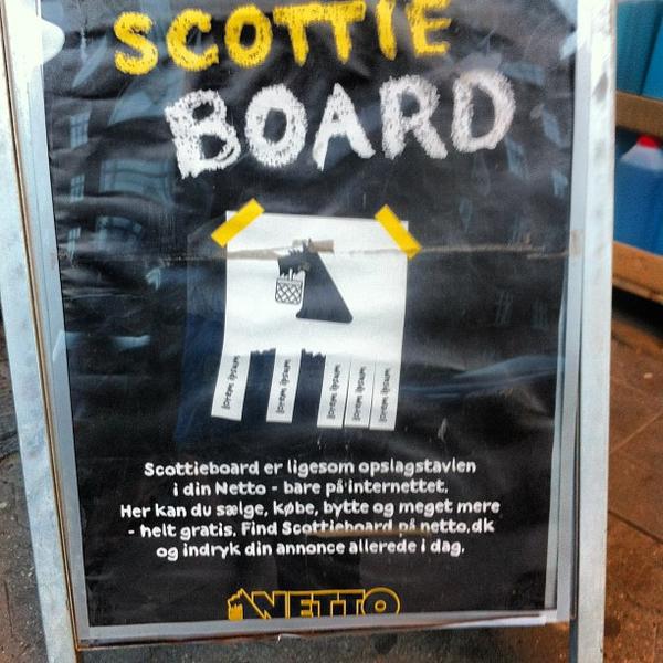 Photo taken at Netto by Tobias C. J. on 5/2/2012