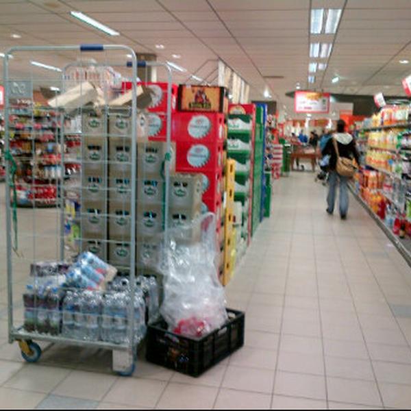 Photo taken at Albert Heijn by Don H. on 11/4/2011-荷兰格罗宁根观赏石大街464号 Photo taken at Albert Heijn by Don H. on 11/4/2011
