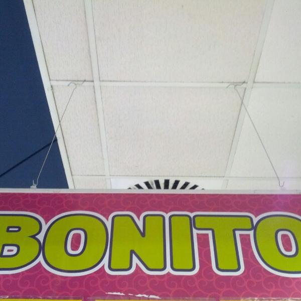 Photo taken at Mercadona by Raquero on 8/3/2012