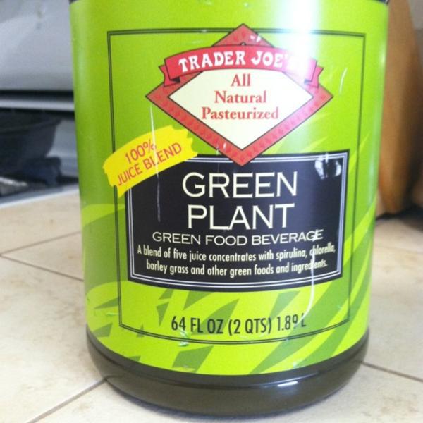 Photo taken at Trader Joe's by  江 美 美 Mei Mei S. on 4/8/2011-美国加利福尼亚州棕榈谷10街西39507 Photo taken at Trader Joe's by  江 美 美 Mei Mei S. on 4/8/2011