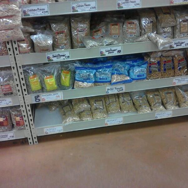 Photo taken at Trader Joe's by Tammy G. on 2/5/2013-美国加利福尼亚州棕榈谷10街西39507 Photo taken at Trader Joe's by Tammy G. on 2/5/2013