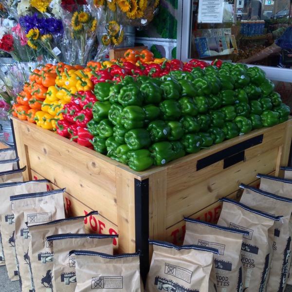 Trader Joe's乔氏连锁洛杉矶店 加利福尼亚州90036 洛杉矶 拉布雷亚大道南（在第3街）263号