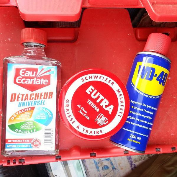 Photo taken at Auchan by Manu L. on 4/13/2013-法国勃艮第卢瓦尔河畔科斯内库尔大香舍曼 Photo taken at Auchan by Manu L. on 4/13/2013