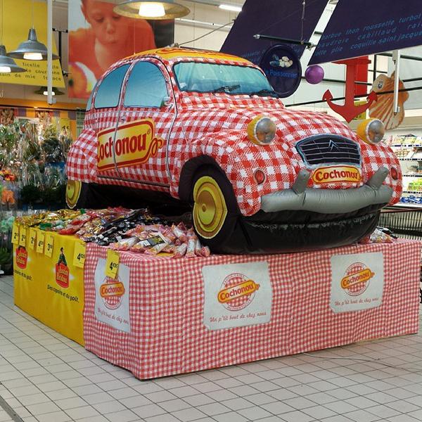 Photo taken at Auchan by Manu L. on 10/17/2013-法国勃艮第卢瓦尔河畔科斯内库尔大香舍曼 Photo taken at Auchan by Manu L. on 10/17/2013