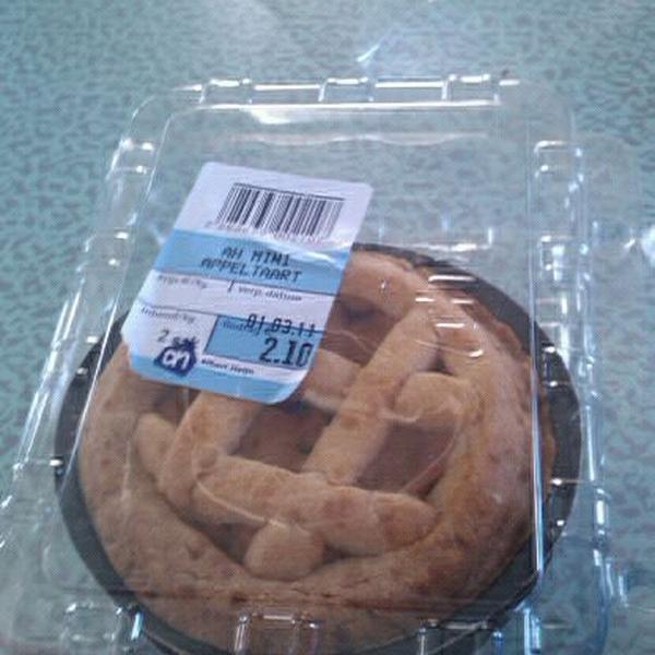 Photo taken at Albert Heijn by Sven L. on 3/2/2011