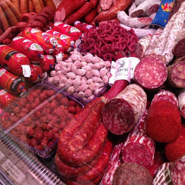 Photo taken at EDEKA neukauf by Rozana R. on 12/20/2012