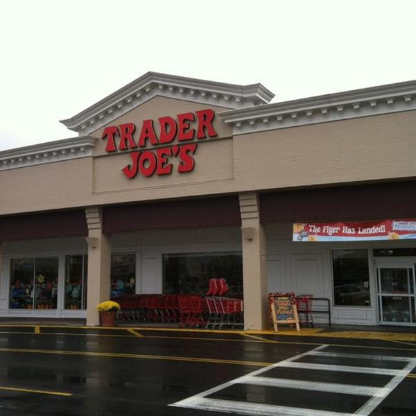速溶咖啡机价格Trader Joe's乔氏连锁哈特福德店图片库