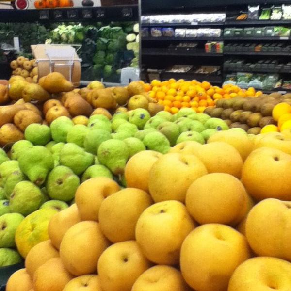 Photo taken at New World Thorndon by Kenno M. on 4/27/2012