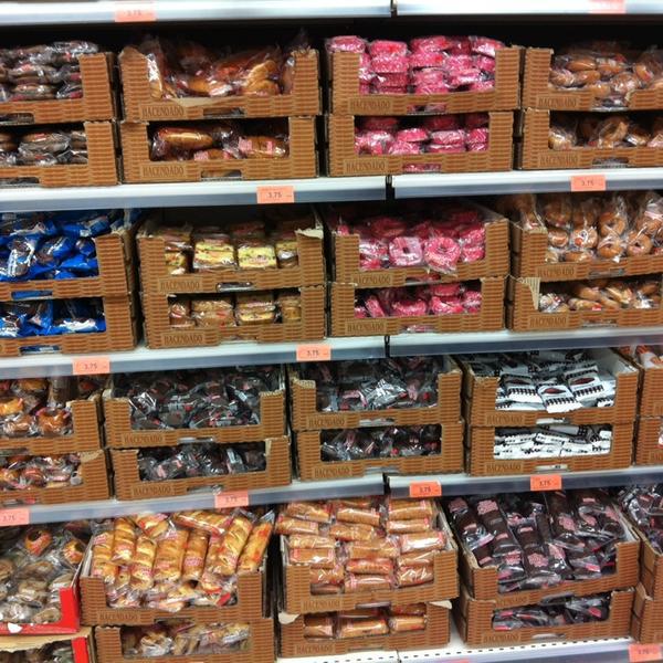 Photo taken at Mercadona by Jose Manuel S. on 4/9/2014