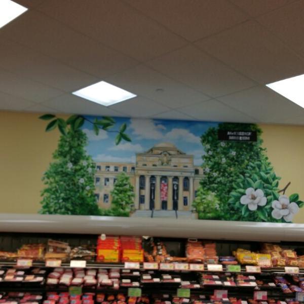 Photo taken at Trader Joe's by Jeremy S. on 1/24/2015-南卡莱罗纳州哥伦比亚市森林路4516号 Photo taken at Trader Joe's by Jeremy S. on 1/24/2015