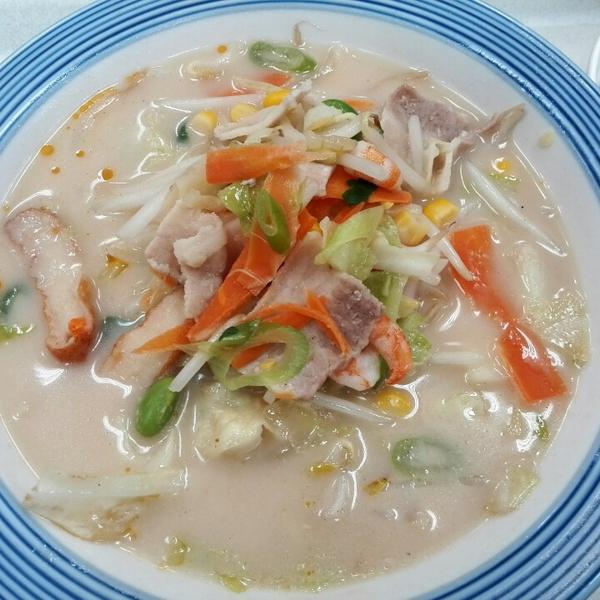 Photo taken at イオン 品川シーサイド店 フードコート by 