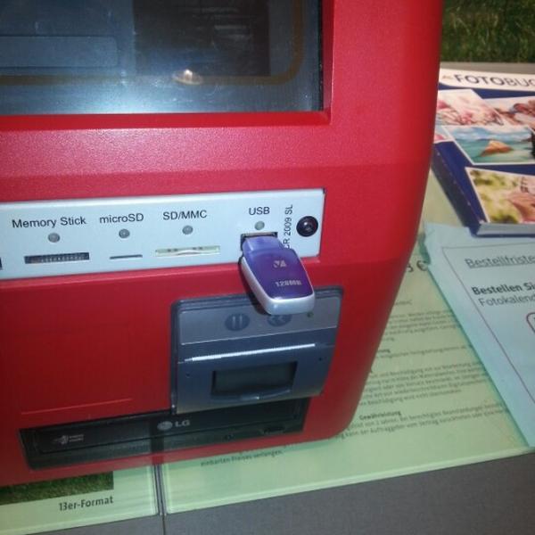 Photo taken at dm-drogerie markt by Jürgen A. T. on 12/11/2012