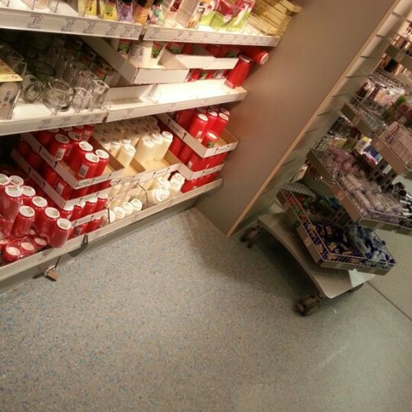 Photo taken at dm-drogerie markt by Jürgen A. T. on 12/17/2012