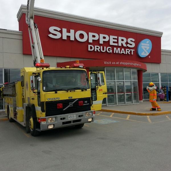 加拿大知名超市Shoppers Drug Mart药妆甘德店图片库 加拿大知名超市Shoppers Drug Mart药妆甘德店图片库