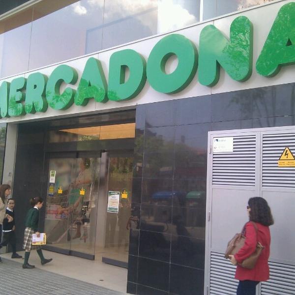 Photo taken at Mercadona by Roger P. on 4/22/2013