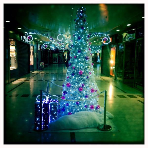 Photo taken at Carrefour Trifontaine by Ian David M. on 11/29/2013-法国朗格多克鲁西永圣克莱芒德里维埃冈义路 Photo taken at Carrefour Trifontaine by Ian David M. on 11/29/2013