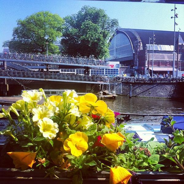 Photo taken at Albert Heijn by Benjamin L. on 5/22/2012-荷兰北荷兰省阿姆斯特丹普林斯很隹克凯德20 Photo taken at Albert Heijn by Benjamin L. on 5/22/2012