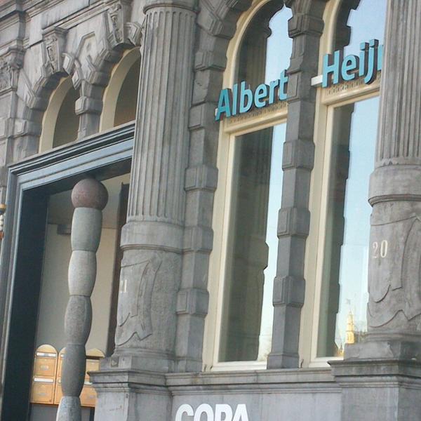 Photo taken at Albert Heijn by Lena v. on 4/2/2013-荷兰北荷兰省阿姆斯特丹普林斯很隹克凯德20 Photo taken at Albert Heijn by Lena v. on 4/2/2013