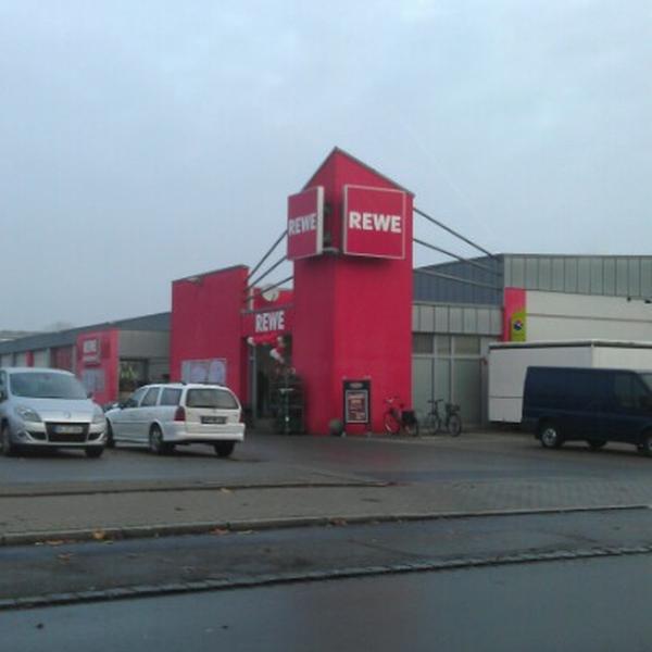 REWE 德国北威州多特蒙德格莱维茨街100号