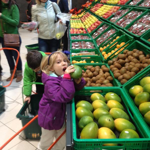 Photo taken at Mercadona by Jose L. R. on 4/27/2013