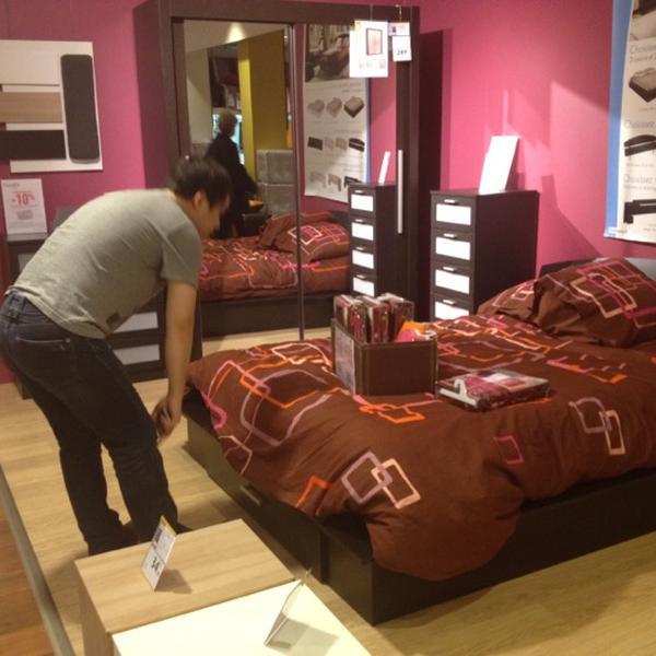 Photo taken at Conforama by Linh X. on 5/12/2012