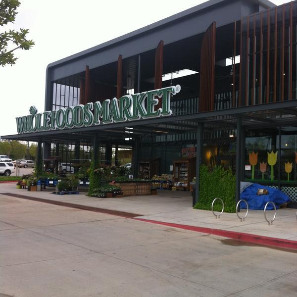 Photo taken at Whole Foods Market by Jeremy F. on 4/26/2013-俄勒冈州俄克拉荷马市北西大街(北克拉森大道)6001 Photo taken at Whole Foods Market by Jeremy F. on 4/26/2013