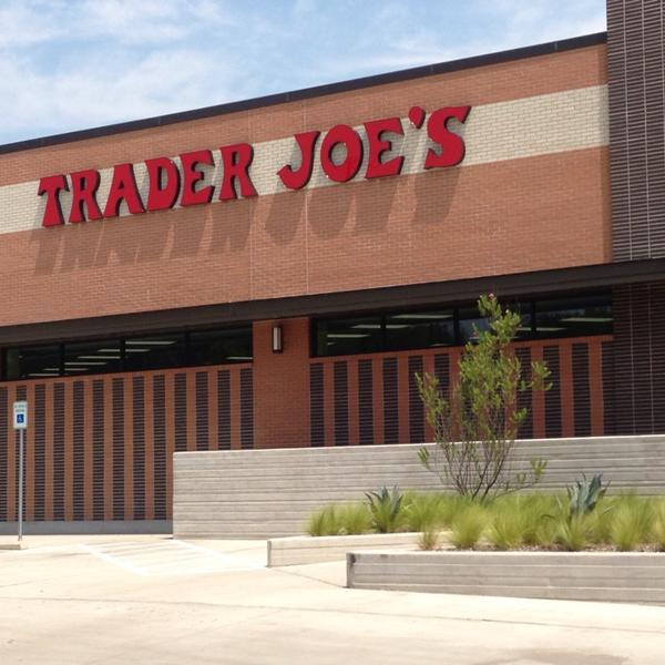 Photo taken at Trader Joe's by Marina P. on 8/16/2013-美国得克萨斯州达拉斯格林维尔大道2001 Photo taken at Trader Joe's by Marina P. on 8/16/2013