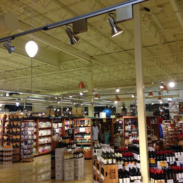 Photo taken at Whole Foods Market by Anil A. on 7/28/2013-华盛顿州贝尔维尤第116号大街888号 Photo taken at Whole Foods Market by Anil A. on 7/28/2013