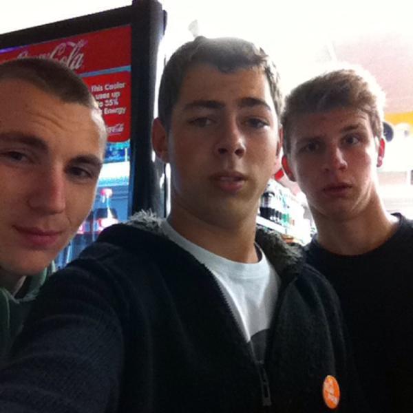 Photo taken at Proxy Delhaize by Jordi S. on 10/17/2013