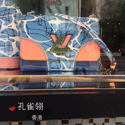 Louis Vuitton路易威登lv女包16新款中号单肩包 限量走秀款M50967 Louis Vuitton路易威登lv女包16新款中号单肩包 限量走秀款M50967