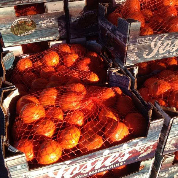 Photo taken at Trader Joe's by Magrelacanela D. on 2/1/2014-加尼福尼亚 普莱森顿皮姆利科街道4040#150(在圣丽塔路) Photo taken at Trader Joe's by Magrelacanela D. on 2/1/2014