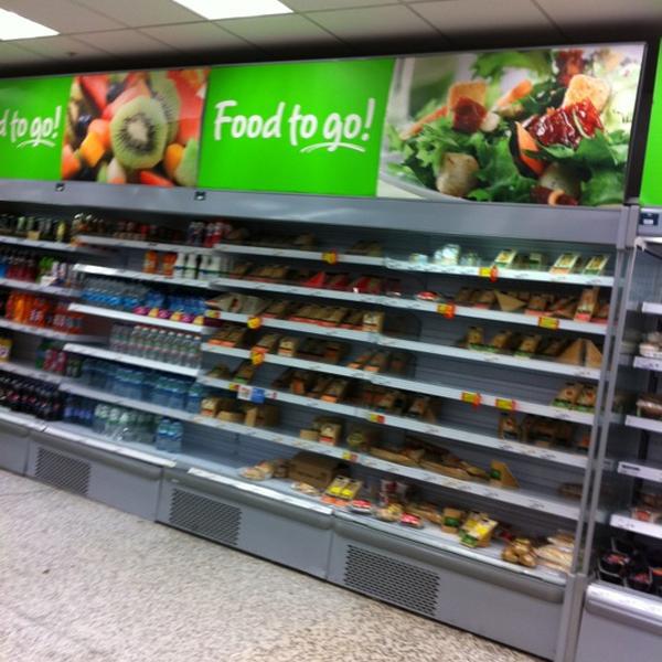 Photo taken at Asda by Bartolokom K. on 11/9/2012-英国布里斯托尔东街 Photo taken at Asda by Bartolokom K. on 11/9/2012