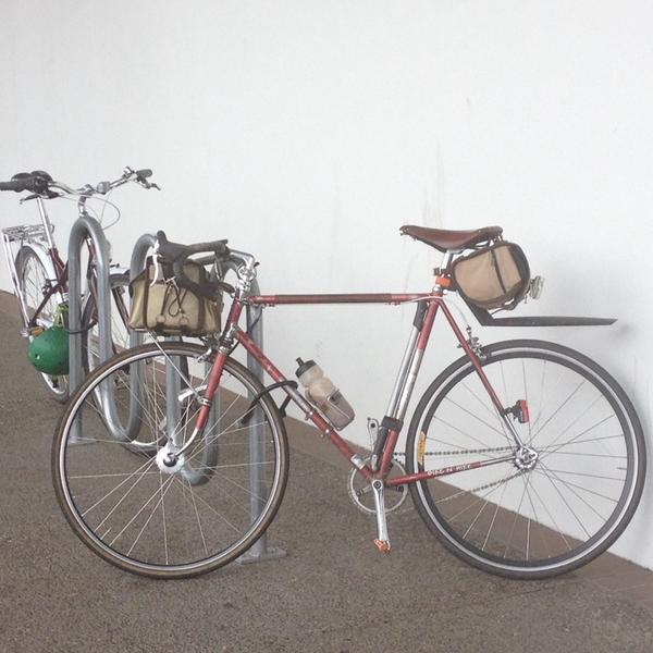 Photo taken at Trader Joe's by Bill A. on 4/26/2014-奥勒冈比弗顿西南比佛顿希尔斯代尔高速公路11753 (申银万国朗伯德大街) Photo taken at Trader Joe's by Bill A. on 4/26/2014