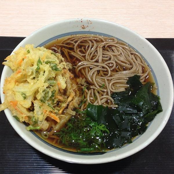 Photo taken at イオン 南风原店 by yoss y. on 4/22/2013-冲绳县字宫平264号 吉之岛超市 Photo taken at イオン 南风原店 by yoss y. on 4/22/2013