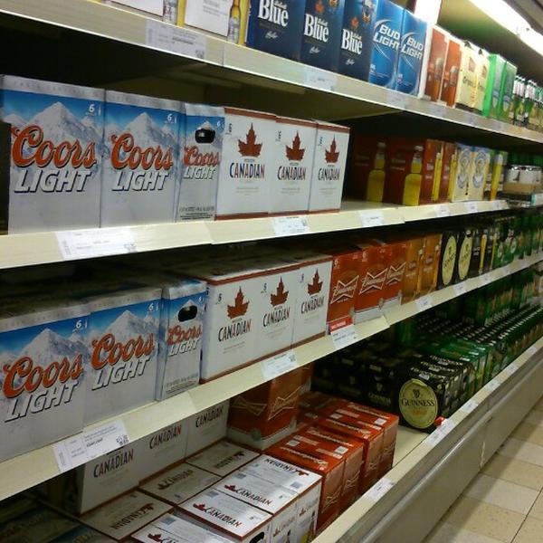 Photo taken at LCBO by BIGGA H. on 3/18/2014-加拿大布兰普顿机场路 Photo taken at LCBO by BIGGA H. on 3/18/2014