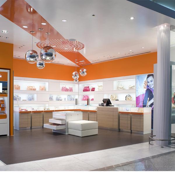 Folli Follie图片库