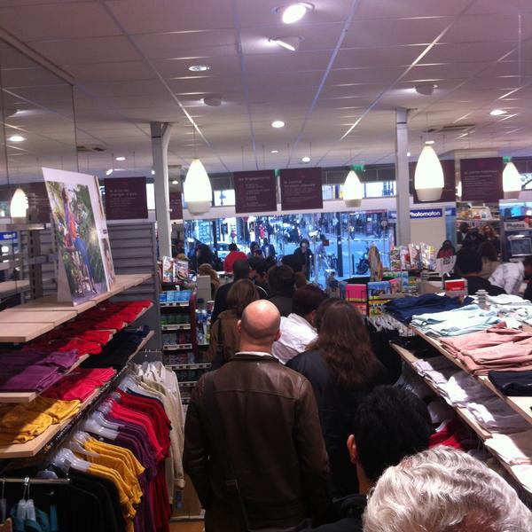 Photo taken at Monoprix by Juanlu F. on 5/2/2013-法国巴黎佛兰德大道119号 Photo taken at Monoprix by Juanlu F. on 5/2/2013